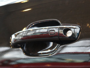 20113.0TFSI F(245kW) ^