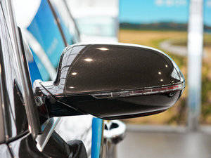 20113.0TFSI F(245kW) ^