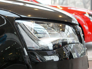 20113.0TFSI F(245kW) ^