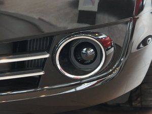 20113.0TFSI F(245kW) ^