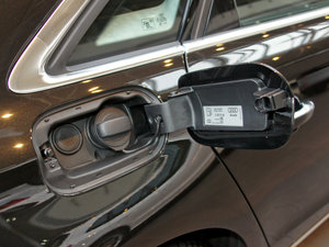 20113.0TFSI F(245kW) ^