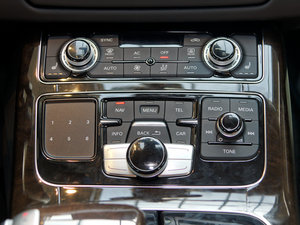 20113.0TFSI F(245kW) п؅^