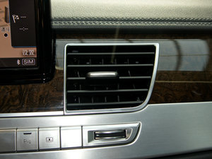 20113.0TFSI F(245kW) п؅^(q)