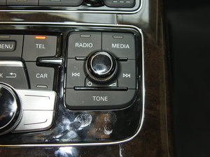 20113.0TFSI F(245kW) п؅^