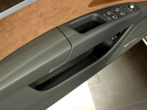 20113.0TFSI F(245kW) g