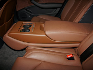 20113.0TFSI F(245kW) g