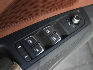 2011款3.0TFSI 尊贵型(245kW) 主驾车窗控制区	