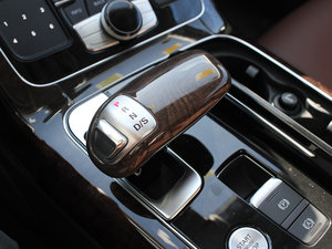 20113.0TFSI F(245kW) п؅^(q)