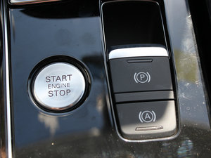 20113.0TFSI F(245kW) п؅^(q)