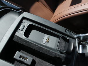 20113.0TFSI F(245kW) g