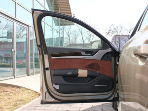 20113.0TFSI F(245kW) g