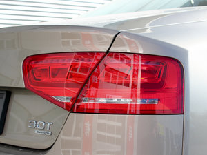 20113.0TFSI F(245kW) ^