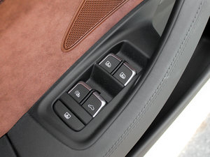 20113.0TFSI A(245kW) g