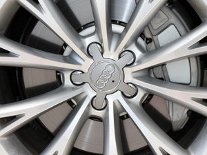 20113.0TFSI A(245kW) ^