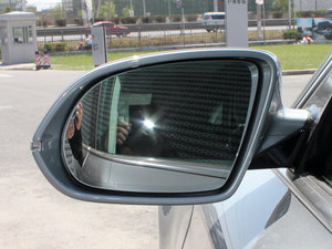 20113.0TFSI A(245kW) ^