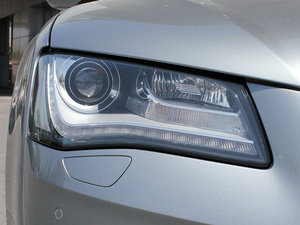 20113.0TFSI A(245kW) ^