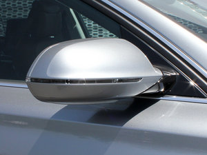 20113.0TFSI A(245kW) ^