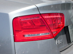 20113.0TFSI A(245kW) ^