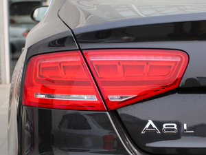 20113.0TFSI m(213kW) ^