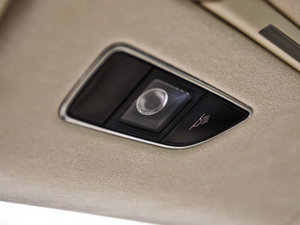 2011款3.0TFSI 舒适型(213kW) 空间座椅