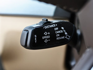 20113.0TFSI m(213kW) п؅^