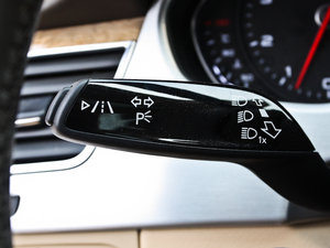 20113.0TFSI m(213kW) п؅^