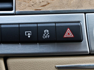 20113.0TFSI m(213kW) п؅^