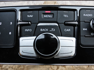 2011款3.0TFSI 舒适型(213kW) 中控区