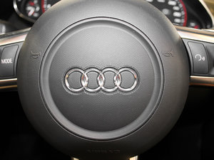 2011Spyder 5.2 FSI  п؅^