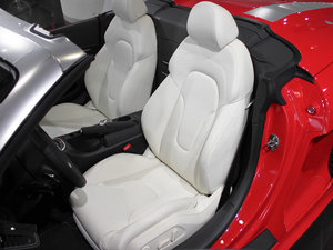 2011款Spyder 5.2 FSI 敞篷版 主驾驶座椅