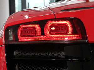 2011Spyder 5.2 FSI  ^