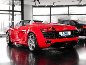 2011款Spyder 5.2 FSI 敞篷版 左后45度
