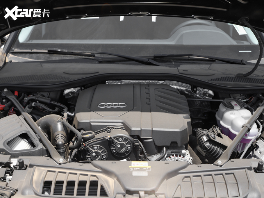 2025WA8 A8L 45 TFSI quattro A