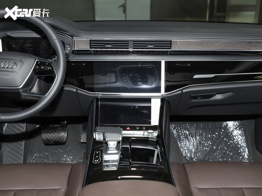 2025��W��A8 A8L 45 TFSI quattro ���A��