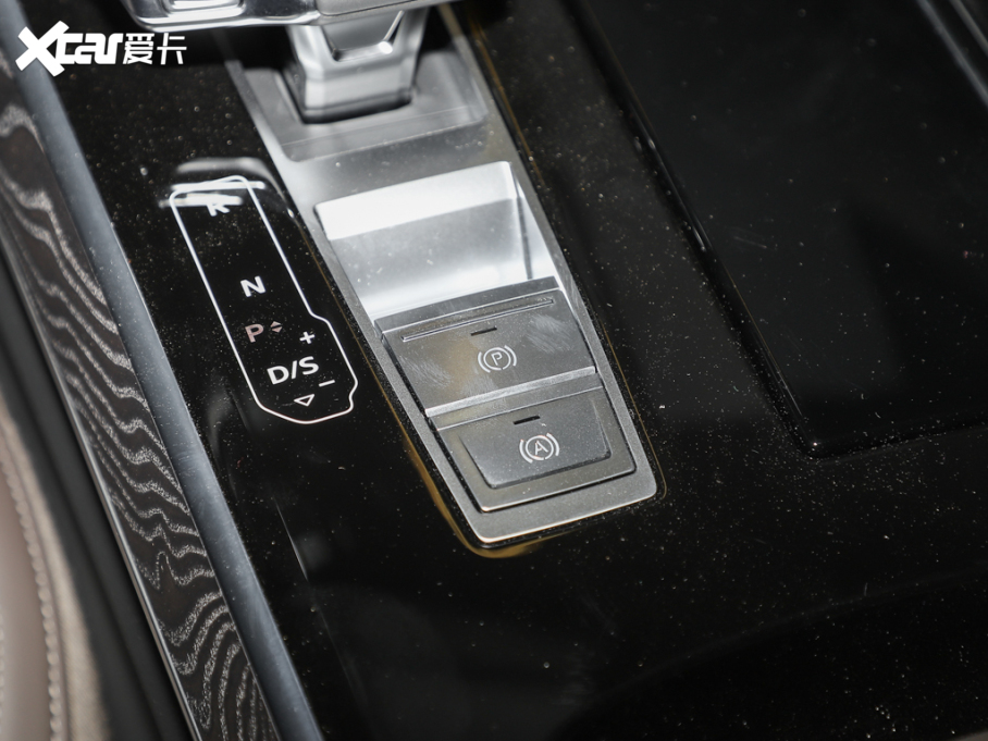 2025��W��A8 A8L 45 TFSI quattro ���A��