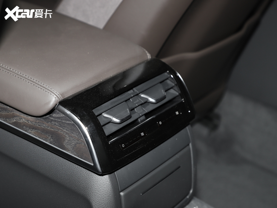 2025?yun)WA8 A8L 45 TFSI quattro A