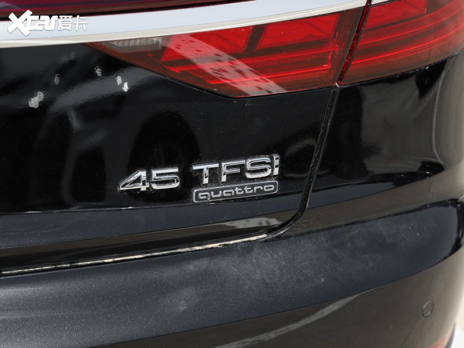 2025WA8 A8L 45 TFSI quattro A