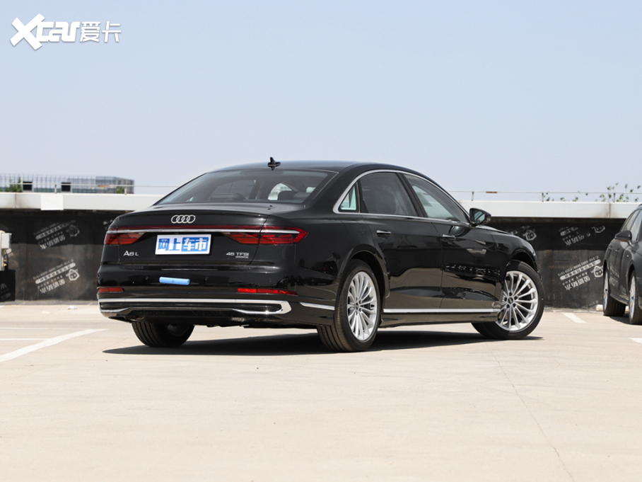 2025WA8 A8L 45 TFSI quattro A