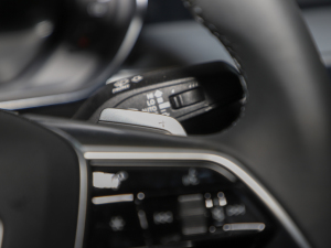 2025��A(y��)8L 45 TFSI quattro ���A�� �п؅^(q��)