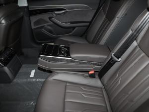 2025A8L 45 TFSI quattro A п؅^