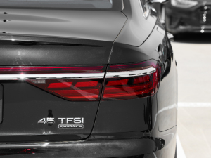 2025A8L 45 TFSI quattro A ^