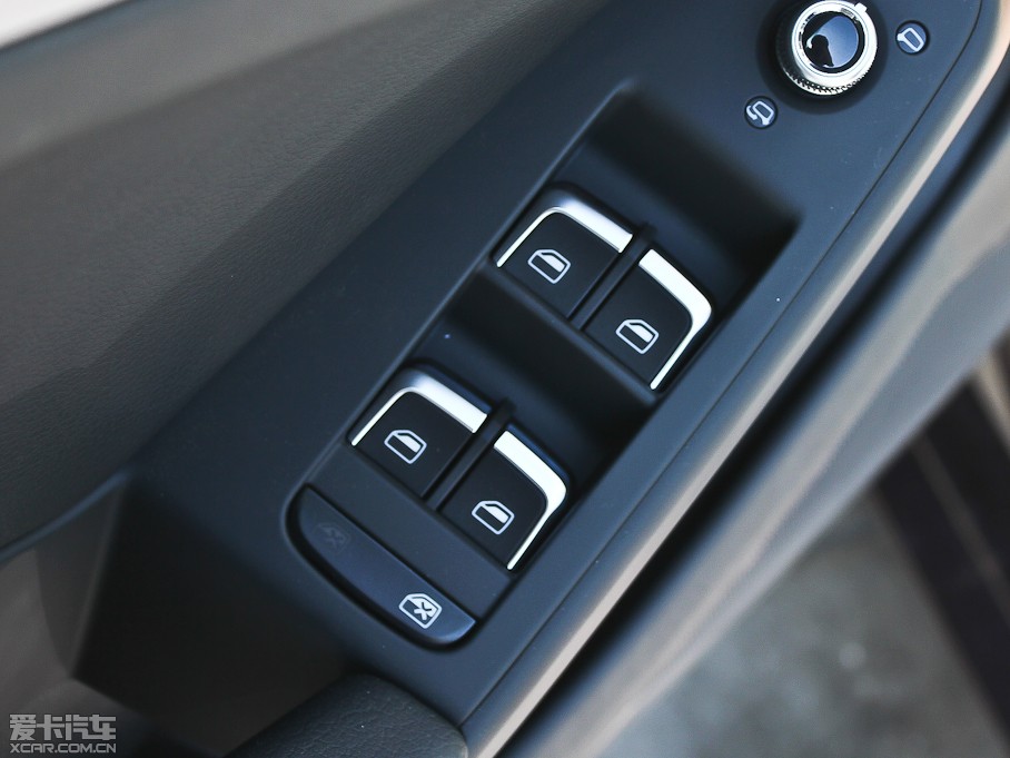 2012WA5 2.0TFSI Sportback