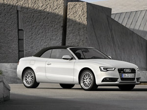 2012��2.0TFSI Cabriolet ���w���^