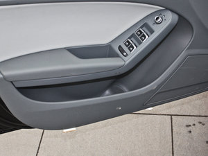 20122.0TFSI Sportback quattro ǰTg