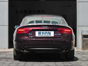 2012款2.0TFSI Sportback 整体外观