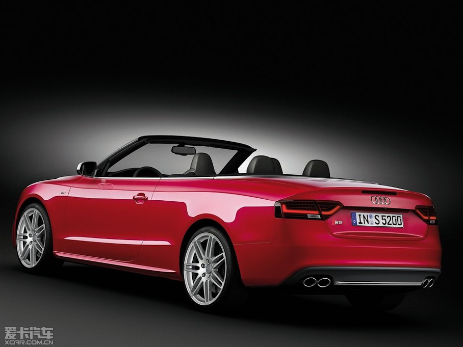 2012?yun)WS5 Cabriolet 3.0TFSI quattro Cabriolet