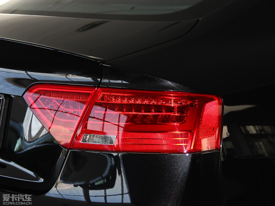 2012?yun)WS5 3.0TFSI quattro Sportback