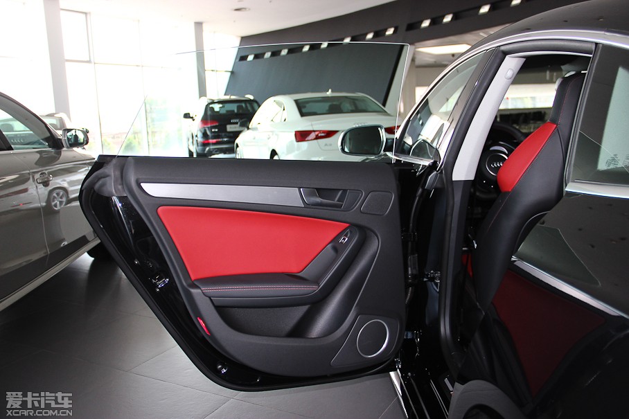 2012WS5 3.0TFSI quattro Sportback