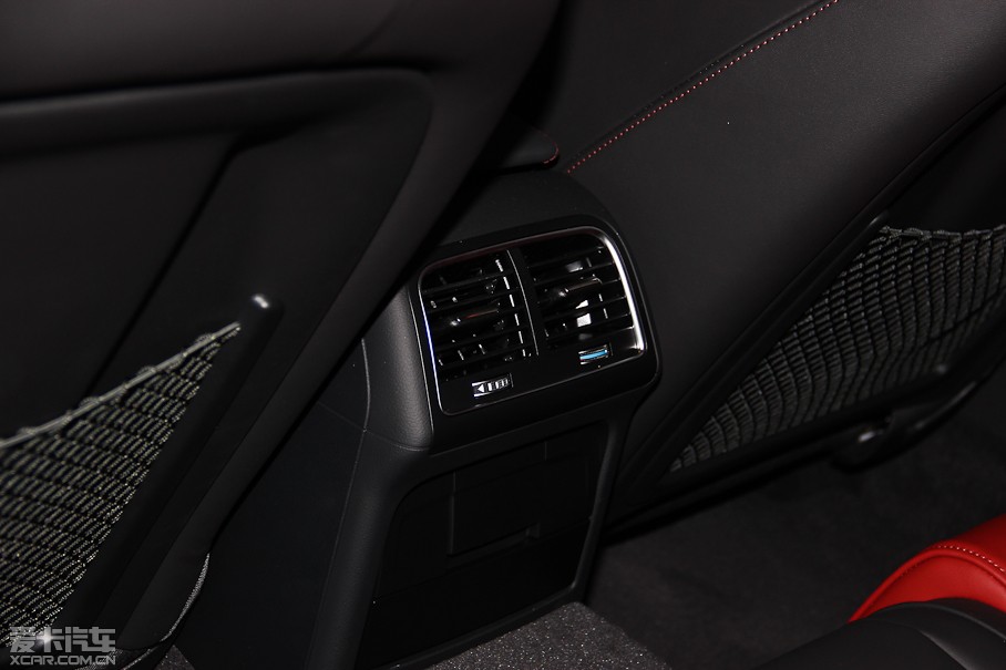 2012?yun)WS5 3.0TFSI quattro Sportback