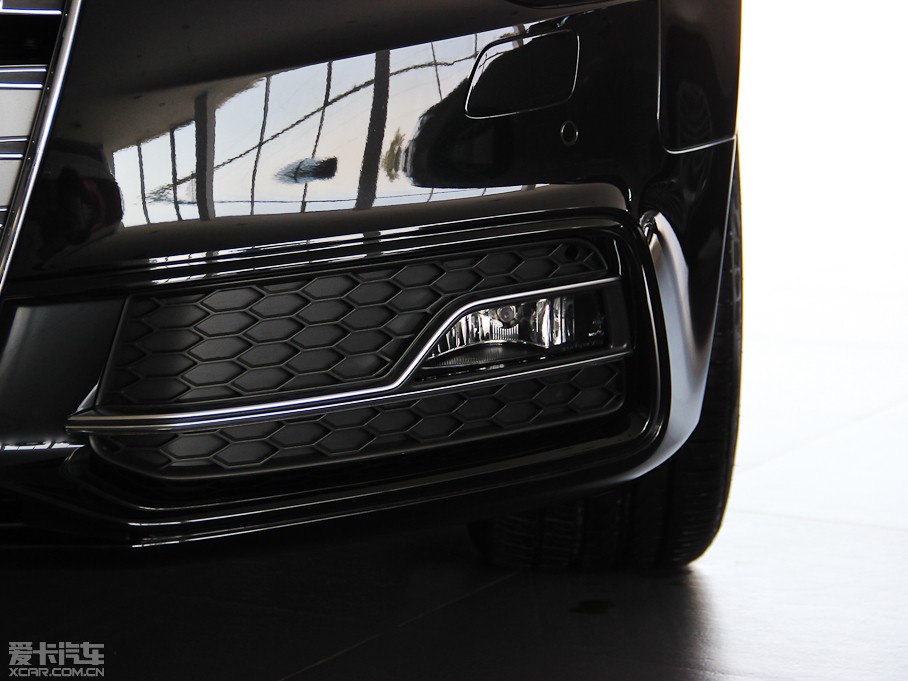 2012?yun)WS5 3.0TFSI quattro Sportback